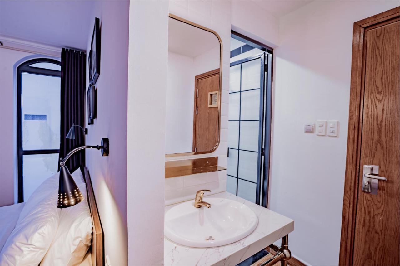 مدينة هوشي منه Mint Hotel Bui Vien Q1 المظهر الخارجي الصورة